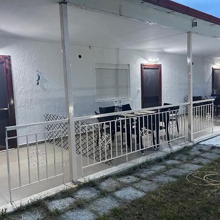 Апартаменты Ευχάριστο Εξοχικό Σπίτι Με Barbeque Скала-Фуркас Экстерьер фото